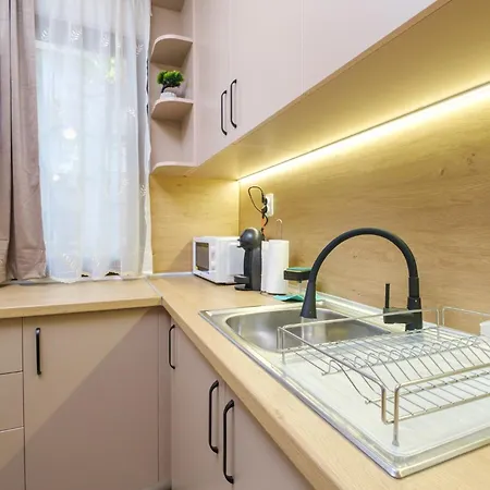 Comfort 1 Bedroom App *